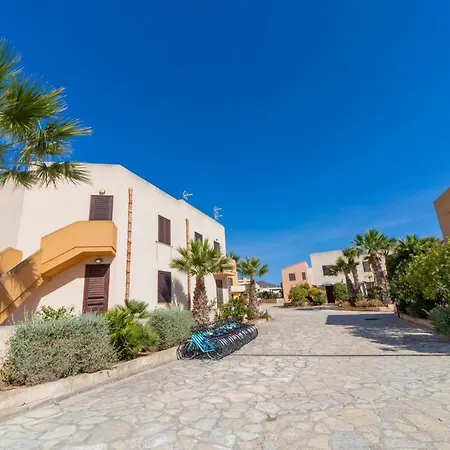 Elimi - In Citta * Favignana