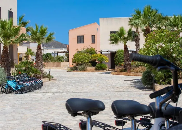 Apart-hotel Elimi - In