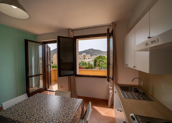 Apart-hotel Elimi - In 4*