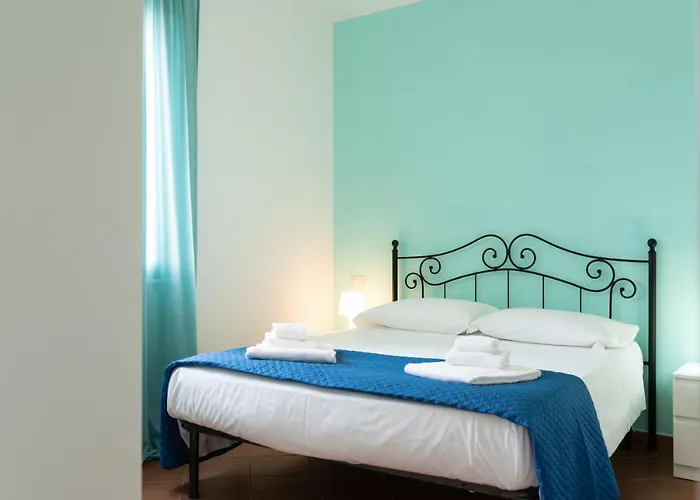Apart-hotel Elimi - In